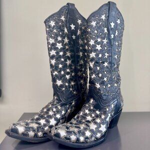 Western Black Boots with Silver Star Accents